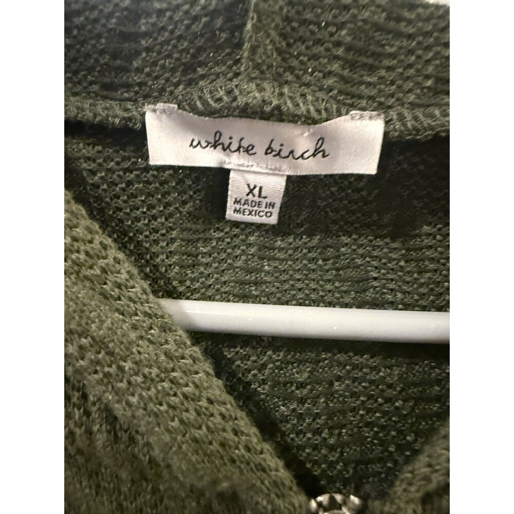 NWOT women's long sleeve hooded sweater white birch Size XL green color - Picture 2 of 2